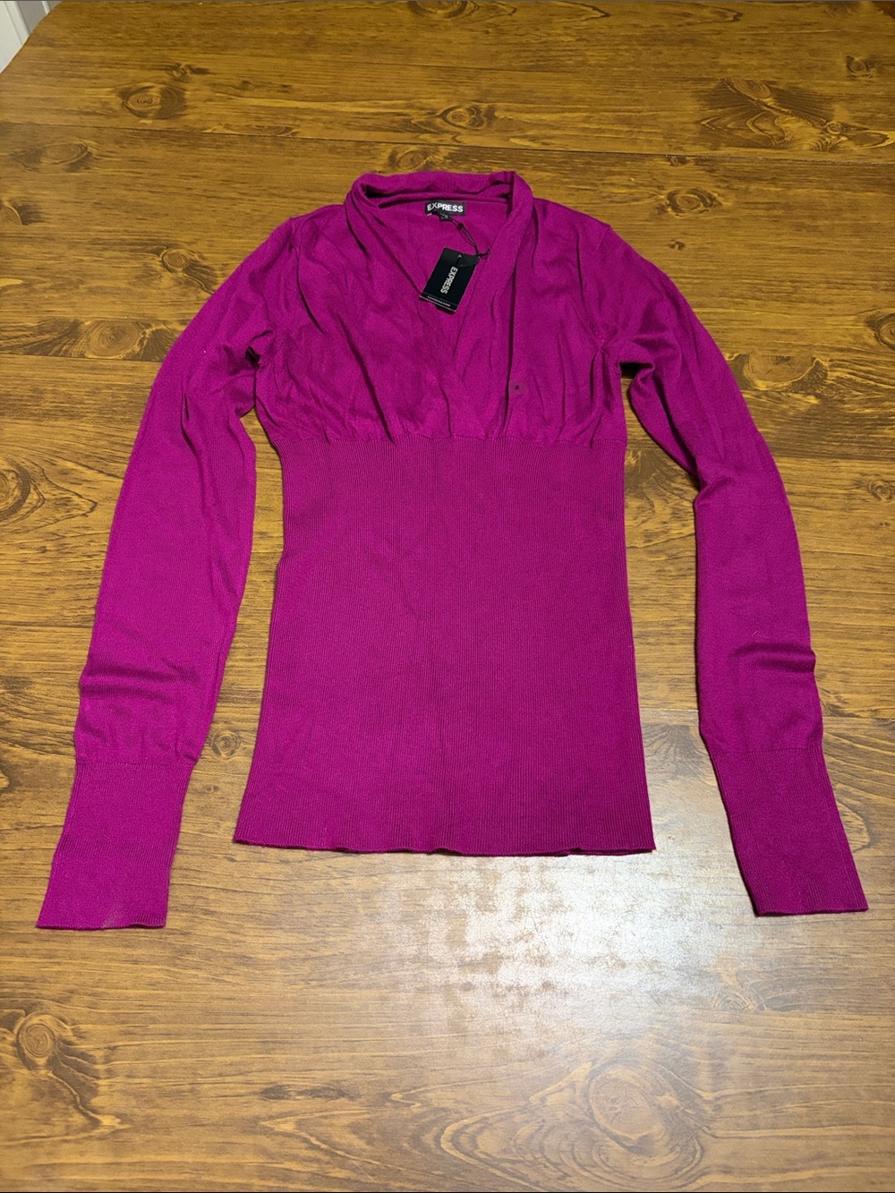 Express Magenta Long Sleeve V-Neck Pullover